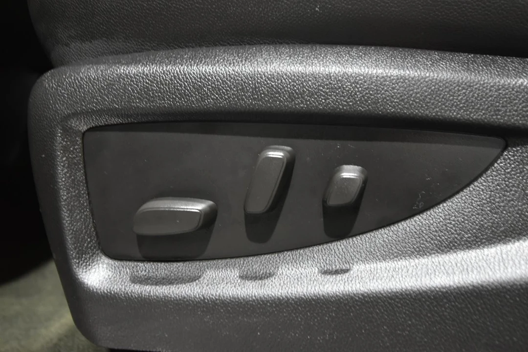 2015 Chevrolet Silverado 3rd Gen - Image 24 of 31
