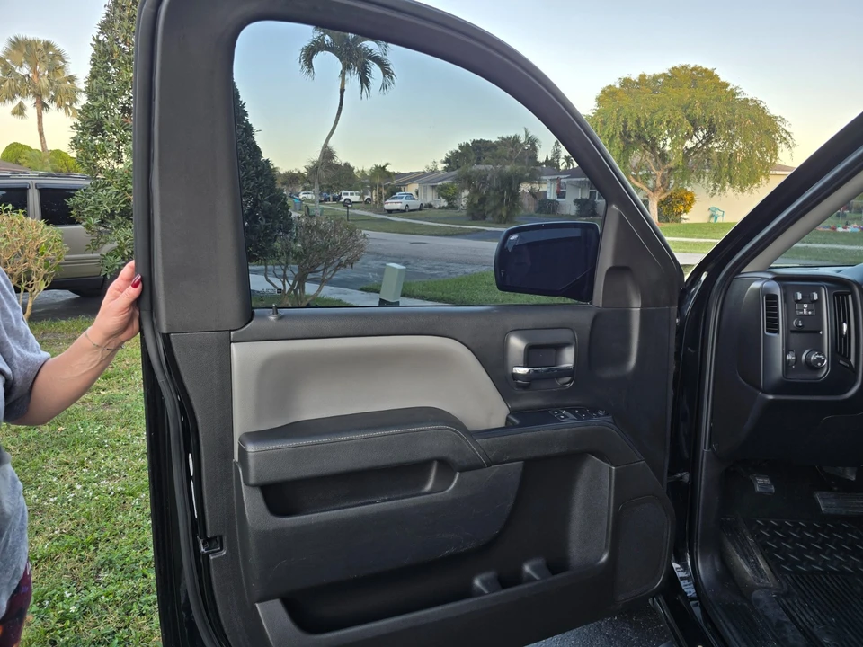 2015 Chevrolet Silverado 2nd Gen - Image 9 of 12