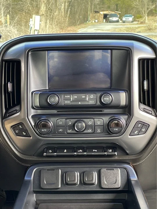 2015 Chevrolet Silverado 2nd Gen - Image 13 of 21