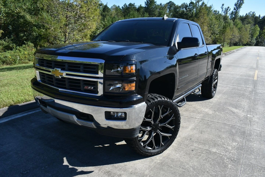 2015 Chevrolet Silverado 3rd Gen - Image 2 of 20