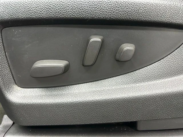 2015 Chevrolet Silverado 2nd Gen - Image 6 of 12
