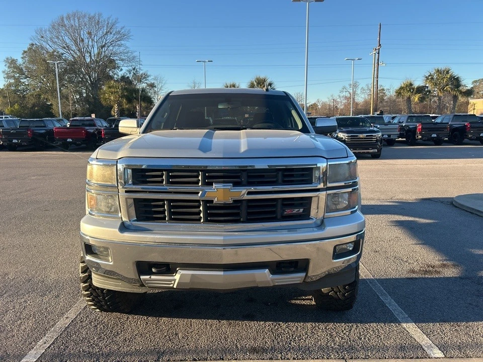 2015 Chevrolet Silverado 2nd Gen - Image 2 of 10