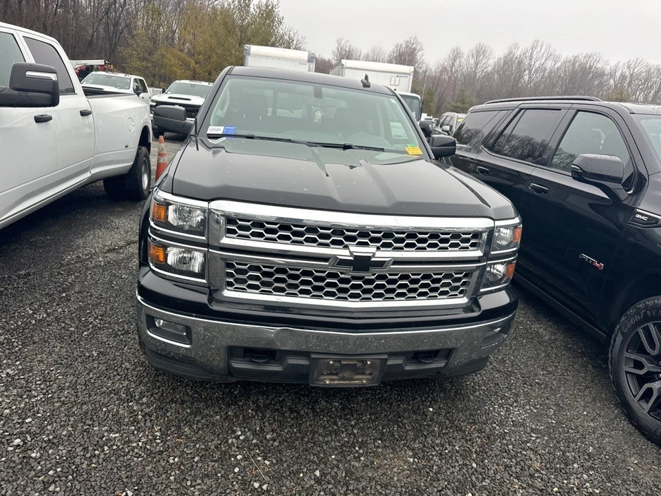 2015 Chevrolet Silverado 2nd Gen - Image 2 of 12