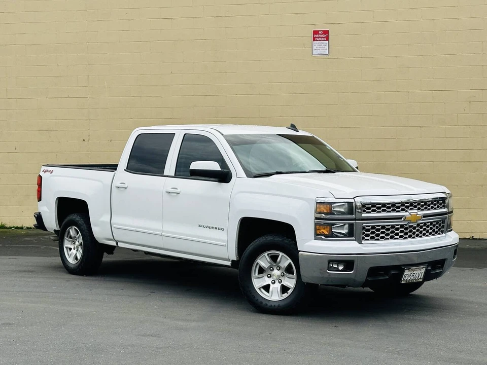 2015 Chevrolet Silverado 3rd Gen - Image 2 of 13