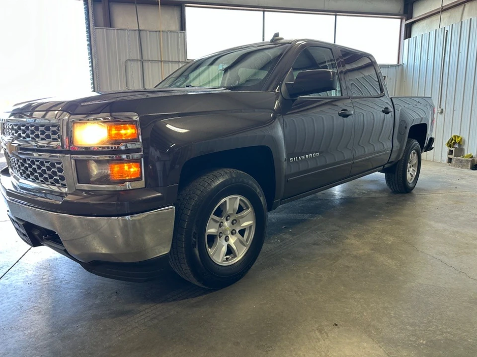 2015 Chevrolet Silverado 3rd Gen - Image 2 of 10