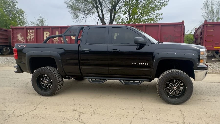 2015 Chevrolet Silverado 3rd Gen - Image 2 of 23