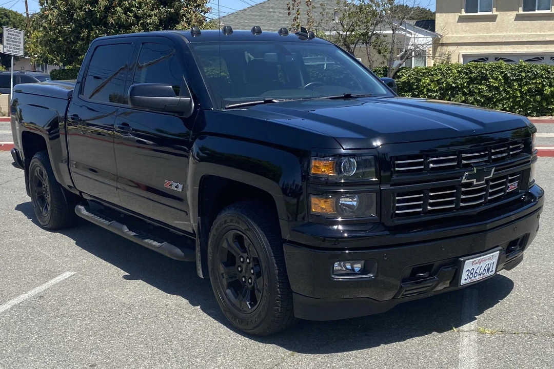 2015 Chevrolet Silverado 3rd Gen - Image 2 of 31