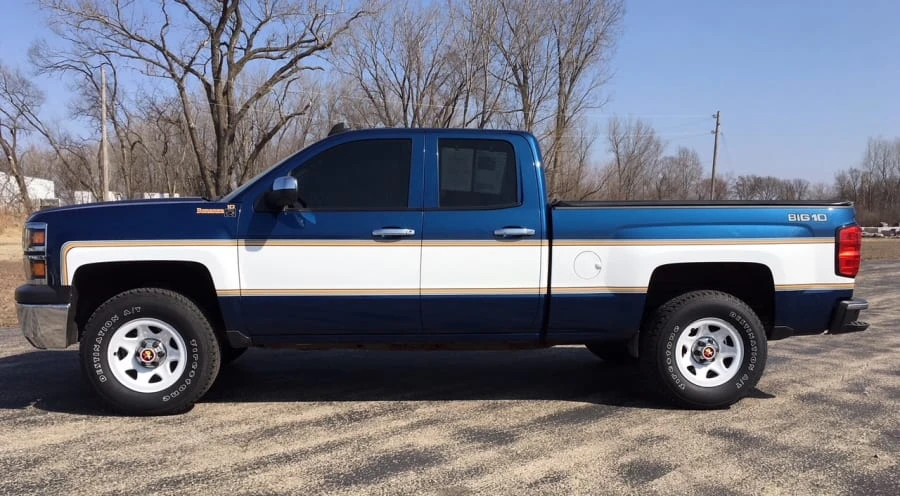 2015 Chevrolet Silverado 3rd Gen - Image 2 of 12