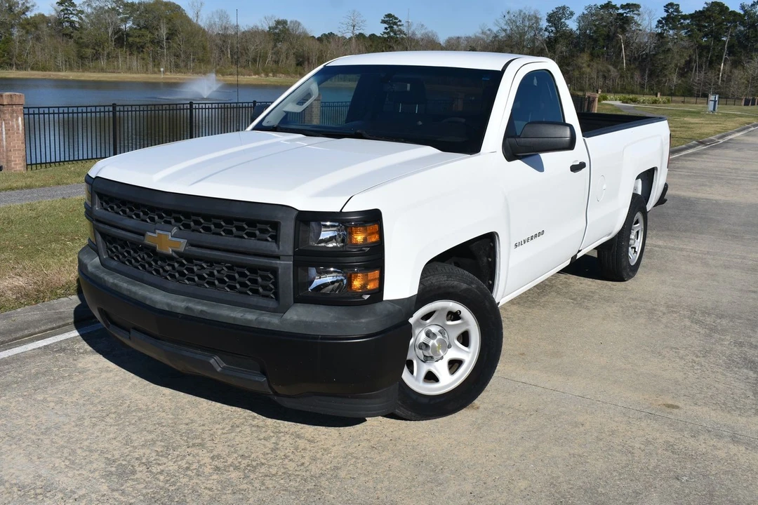 2015 Chevrolet Silverado 3rd Gen - Image 2 of 16