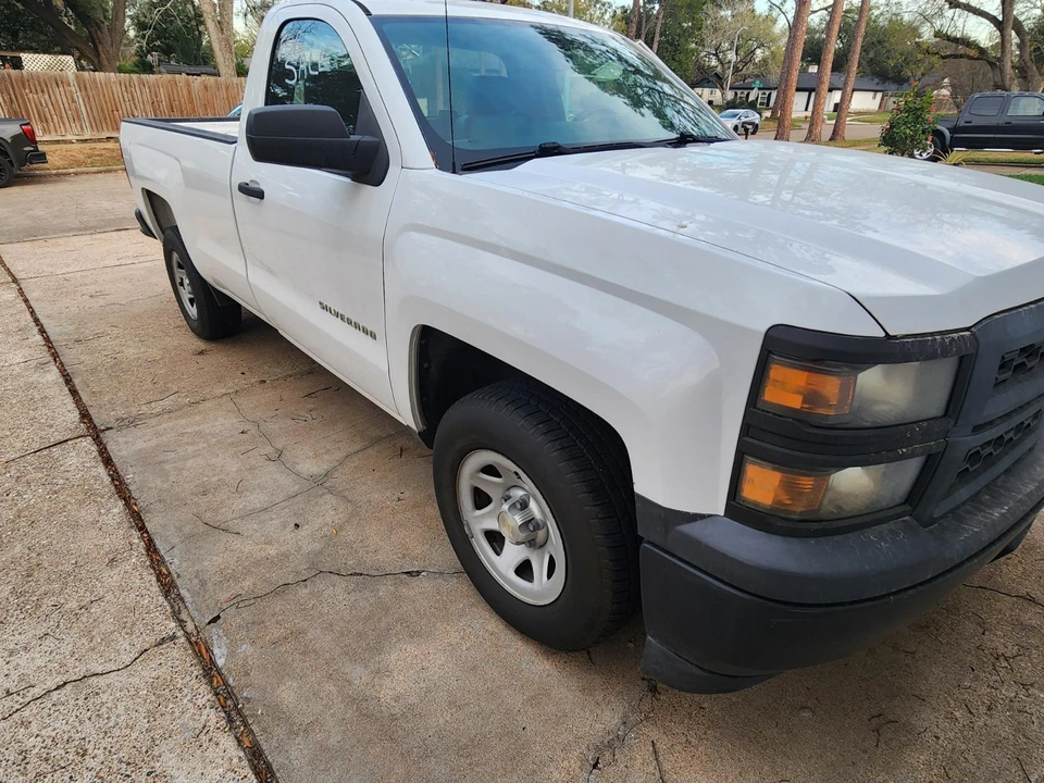 2015 Chevrolet Silverado 3rd Gen - Image 2 of 17