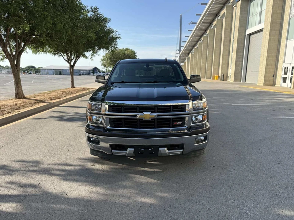 2015 Chevrolet Silverado 3rd Gen - Image 2 of 26