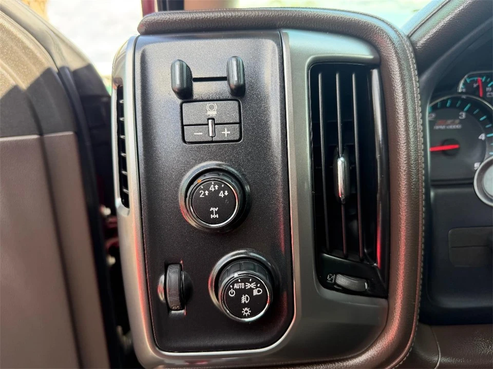 2015 Chevrolet Silverado 3rd Gen - Image 15 of 28