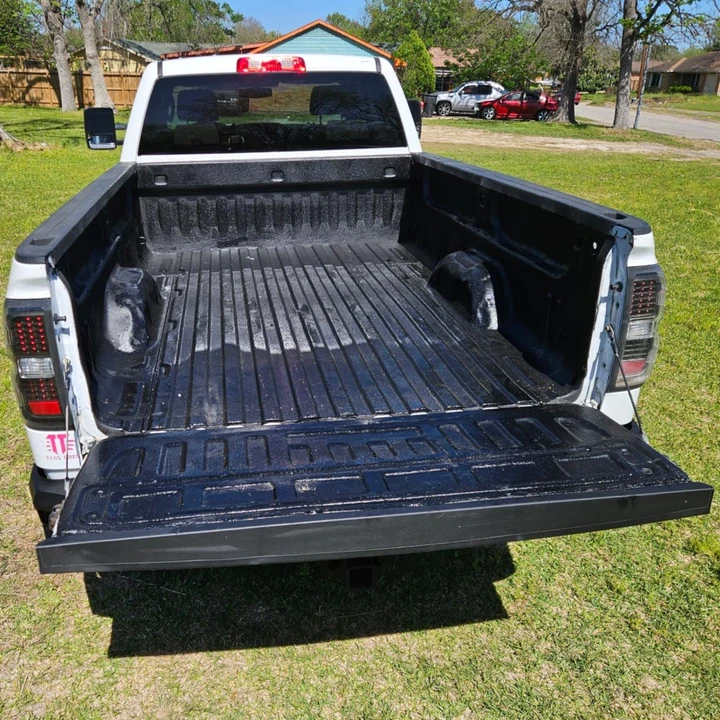 2015 Chevrolet Silverado Heavy Duty 3rd Gen - Image 10 of 14