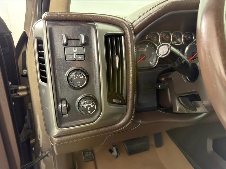 2015 Chevrolet Silverado Heavy Duty 3rd Gen - Image 14 of 21