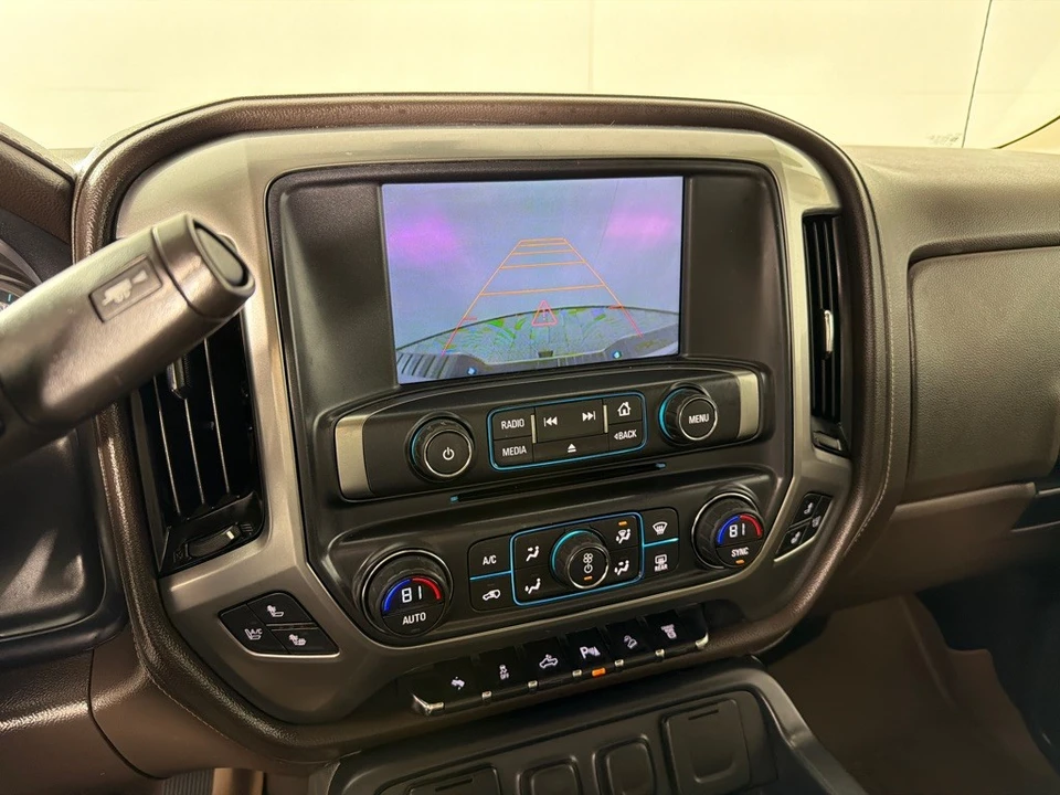 2015 Chevrolet Silverado Heavy Duty 3rd Gen - Image 17 of 21