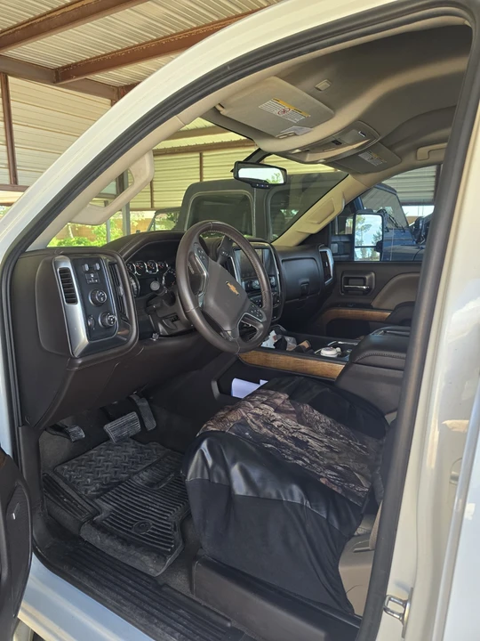2015 Chevrolet Silverado Heavy Duty 3rd Gen - Image 10 of 10