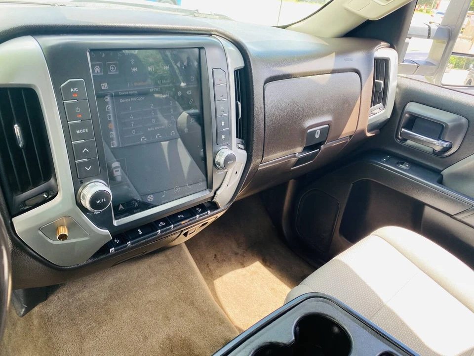 2015 Chevrolet Silverado Heavy Duty 3rd Gen - Image 10 of 21