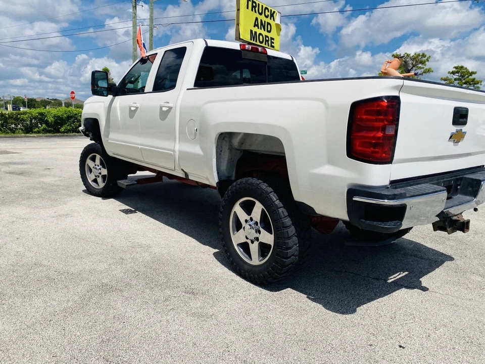 2015 Chevrolet Silverado Heavy Duty 3rd Gen - Image 18 of 21