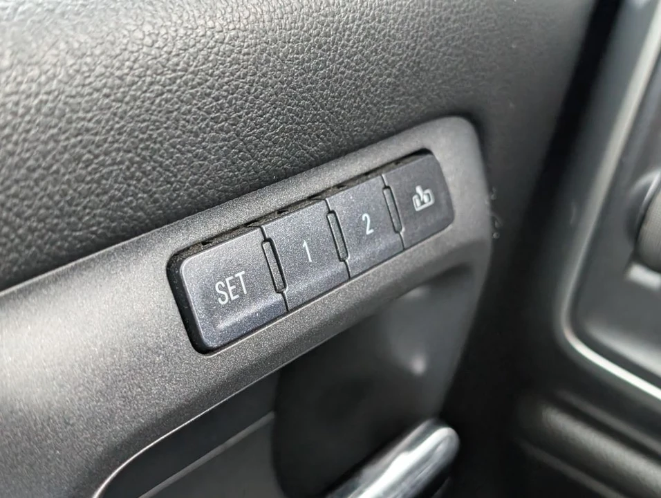 2015 Chevrolet Silverado Heavy Duty 3rd Gen - Image 12 of 21