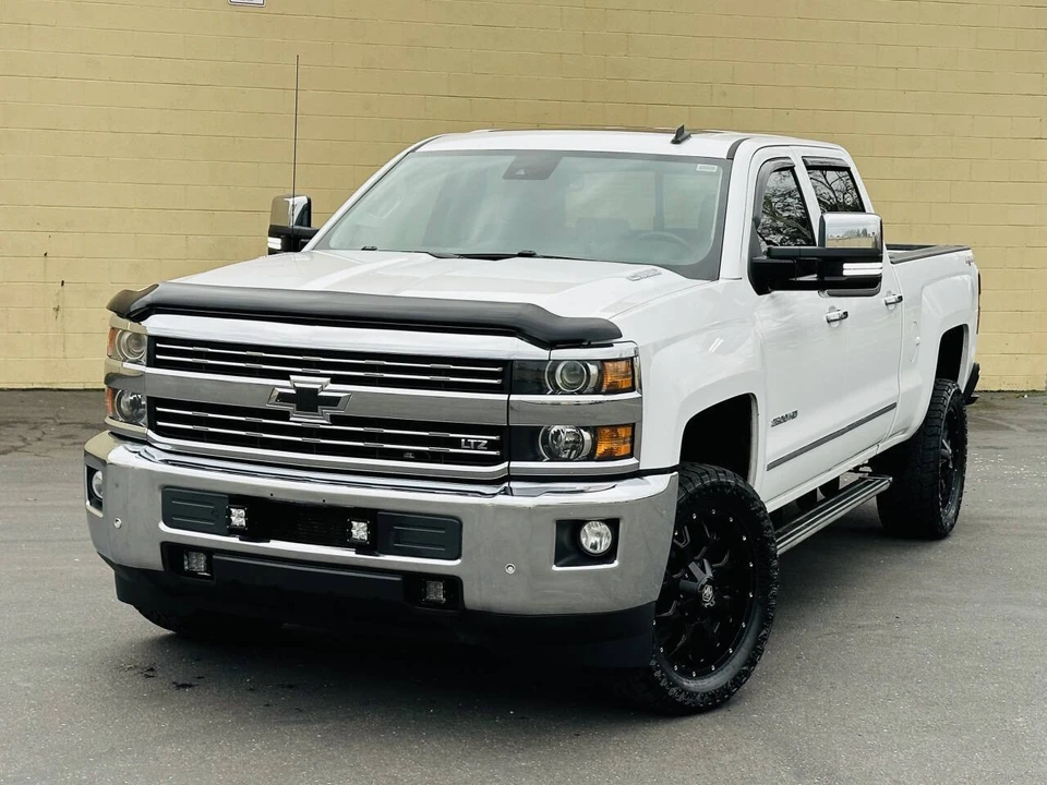 2015 Chevrolet Silverado 3rd Gen - Image 3 of 21