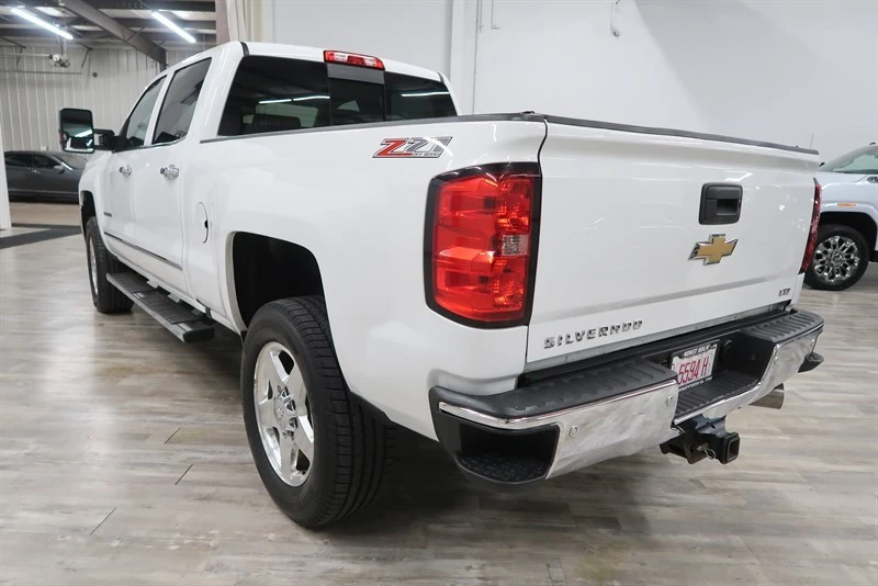 2015 Chevrolet Silverado Heavy Duty 3rd Gen - Image 7 of 31