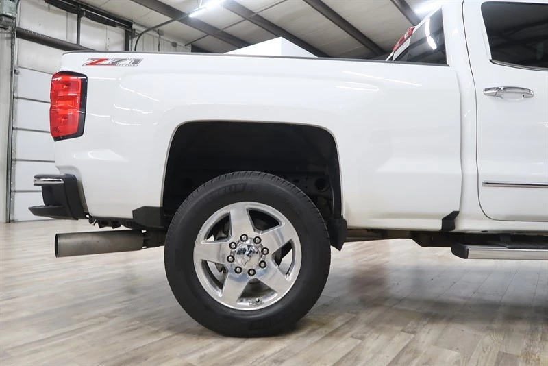 2015 Chevrolet Silverado Heavy Duty 3rd Gen - Image 11 of 21