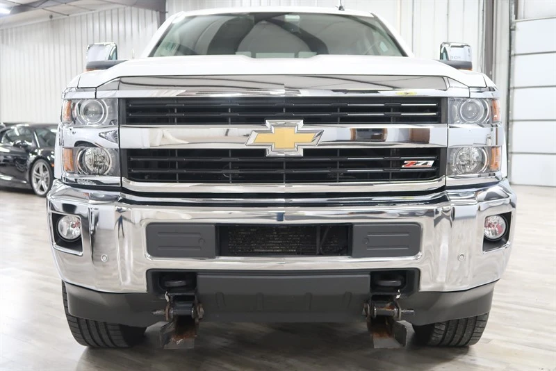 2015 Chevrolet Silverado Heavy Duty 3rd Gen - Image 16 of 21