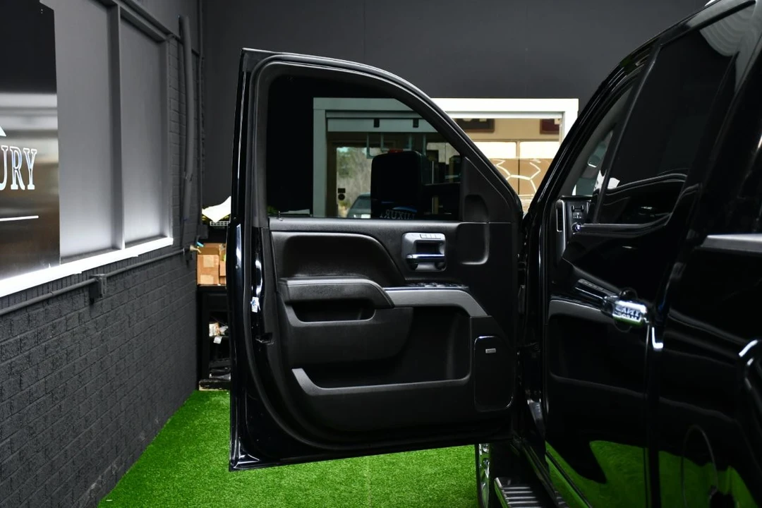 2015 Chevrolet Silverado Heavy Duty 3rd Gen - Image 17 of 21