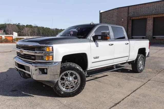 2015 Chevrolet Silverado Heavy Duty 3rd Gen - Image 2 of 21