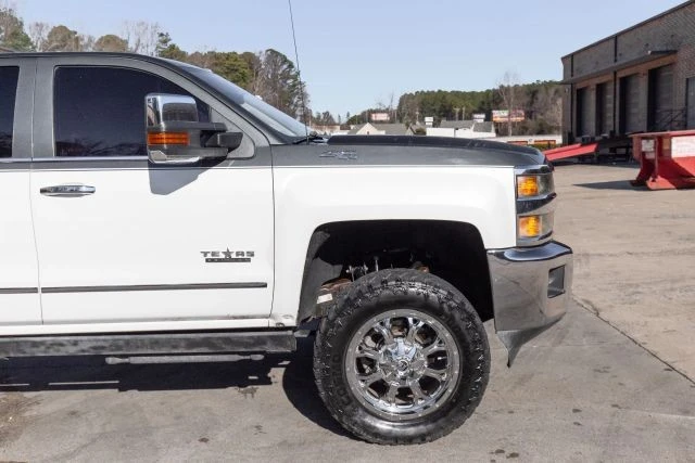 2015 Chevrolet Silverado Heavy Duty 3rd Gen - Image 15 of 21