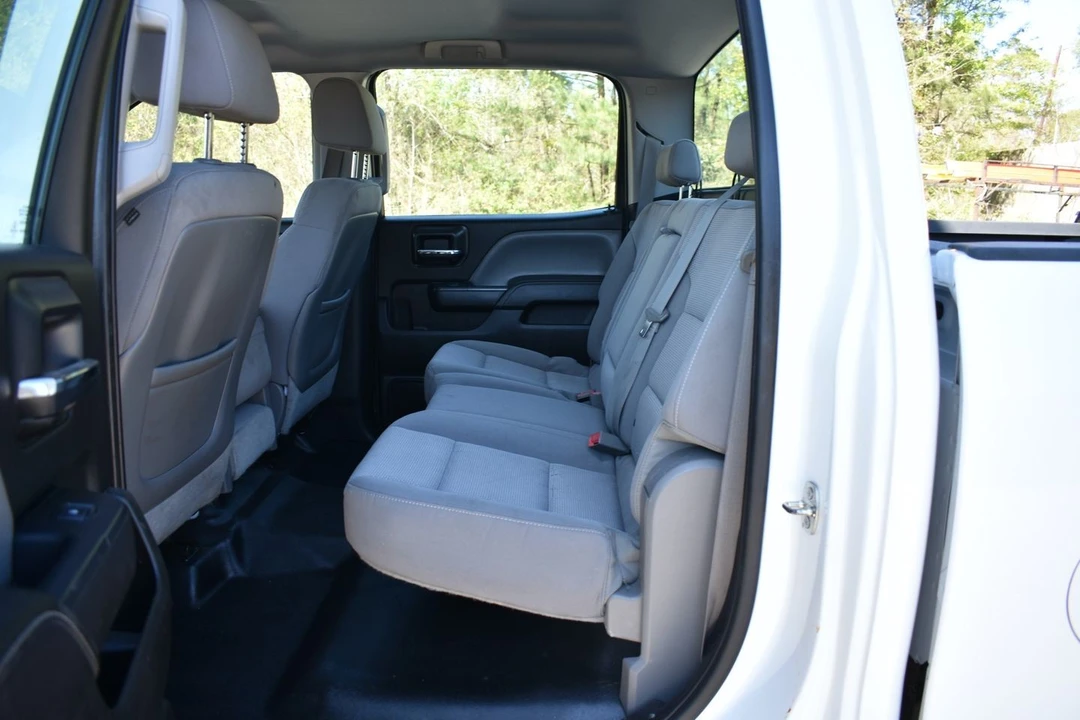 2015 Chevrolet Silverado Heavy Duty 3rd Gen - Image 11 of 20