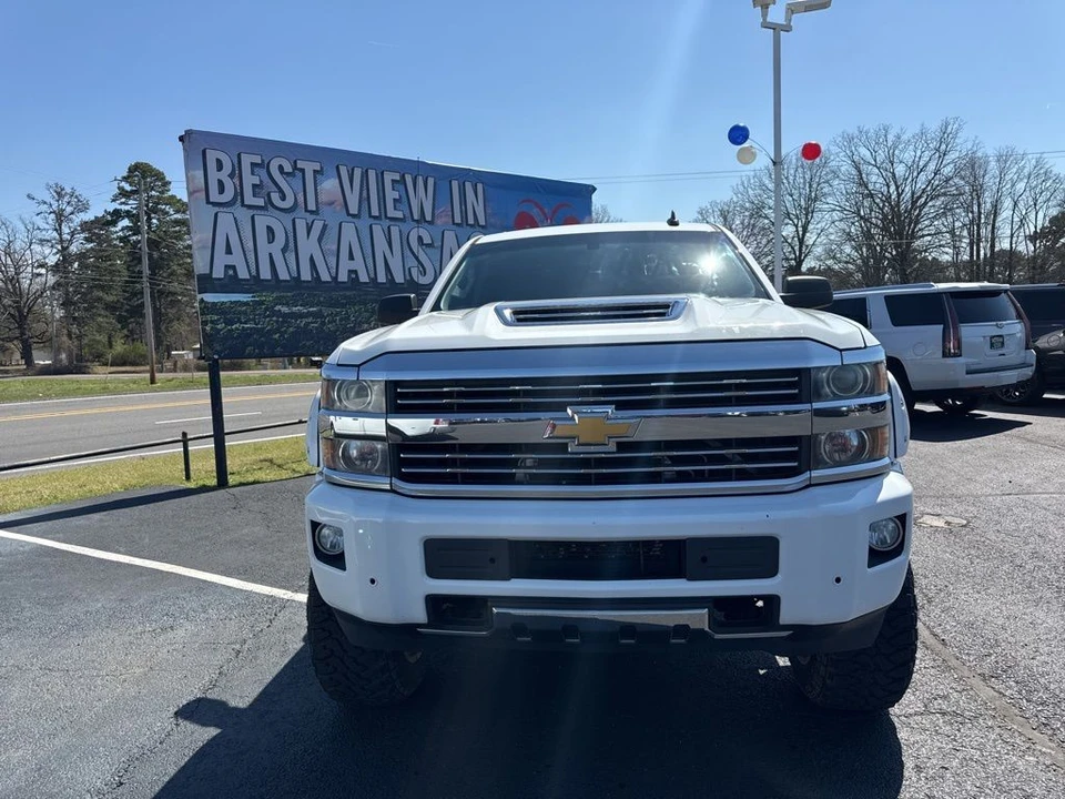 2015 Chevrolet Silverado Heavy Duty 3rd Gen - Image 2 of 21