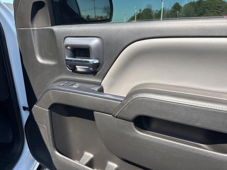 2015 Chevrolet Silverado Heavy Duty 3rd Gen - Image 17 of 21