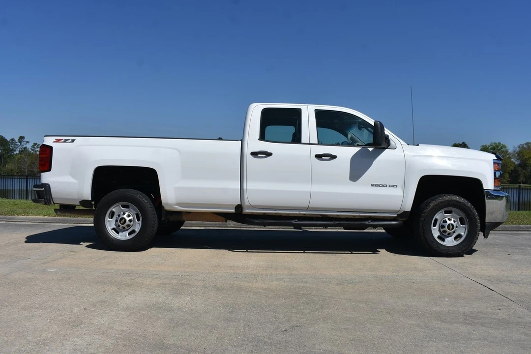2015 Chevrolet Silverado Heavy Duty 3rd Gen - Image 3 of 20