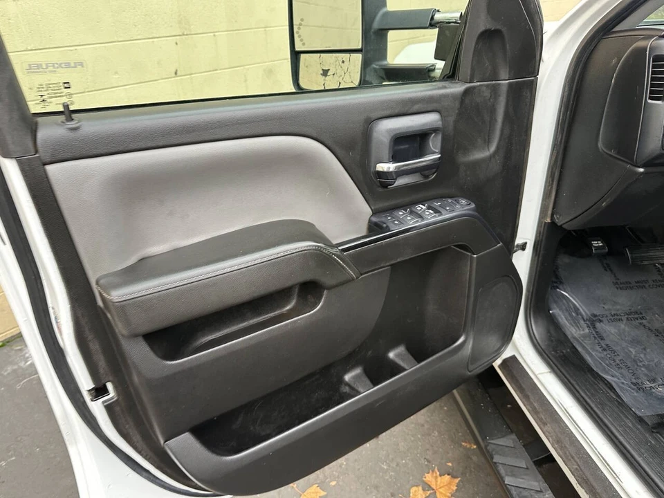 2015 Chevrolet Silverado Heavy Duty 3rd Gen - Image 12 of 21