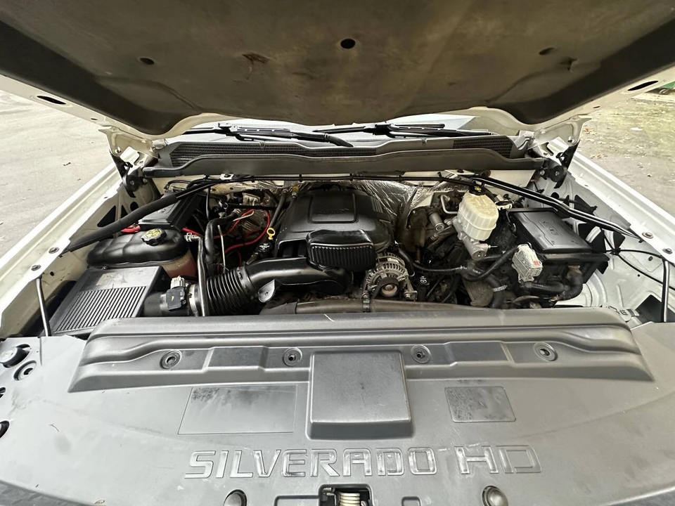 2015 Chevrolet Silverado Heavy Duty 3rd Gen - Image 18 of 21
