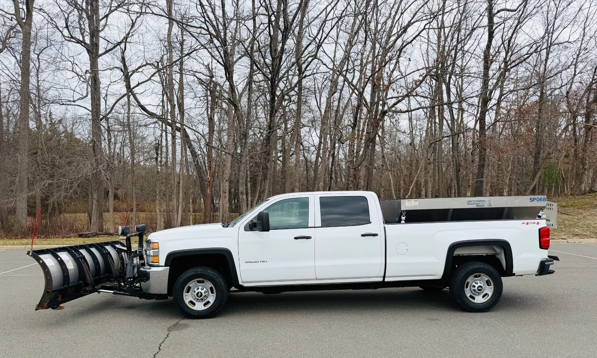 2015 Chevrolet Silverado Heavy Duty 3rd Gen - Image 8 of 21
