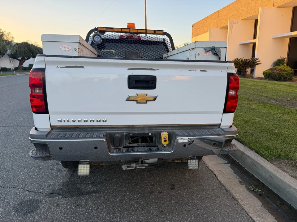 2015 Chevrolet Silverado Heavy Duty 3rd Gen - Image 5 of 18