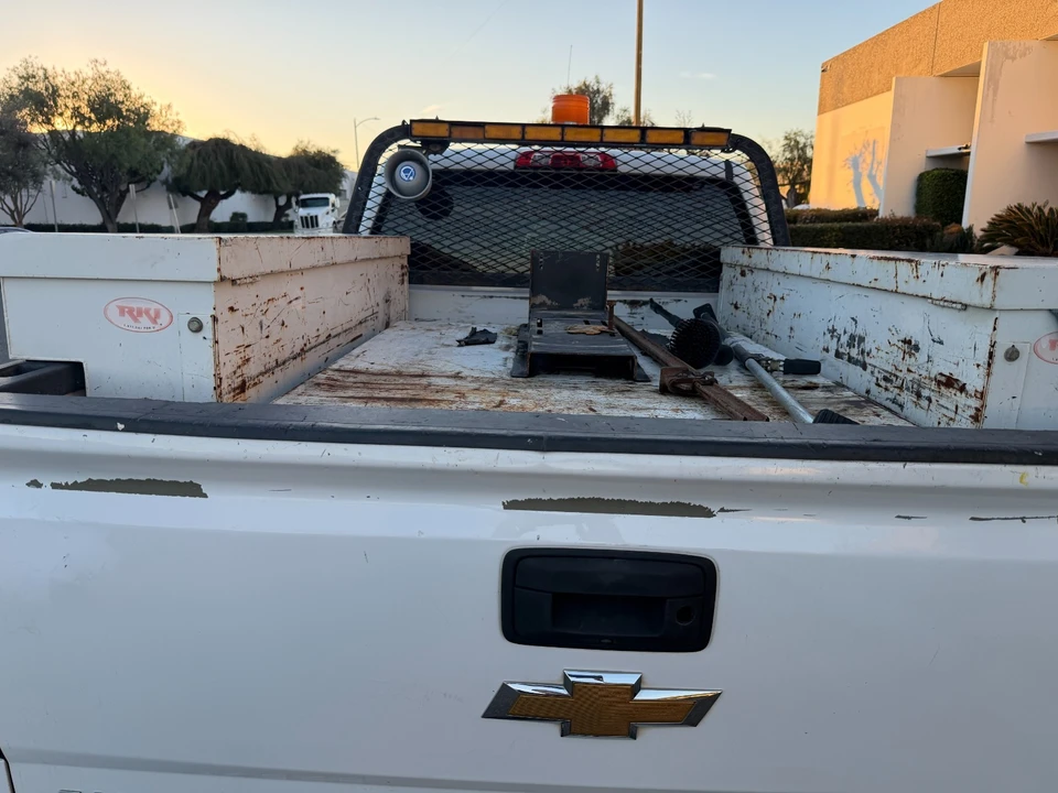 2015 Chevrolet Silverado Heavy Duty 3rd Gen - Image 7 of 18