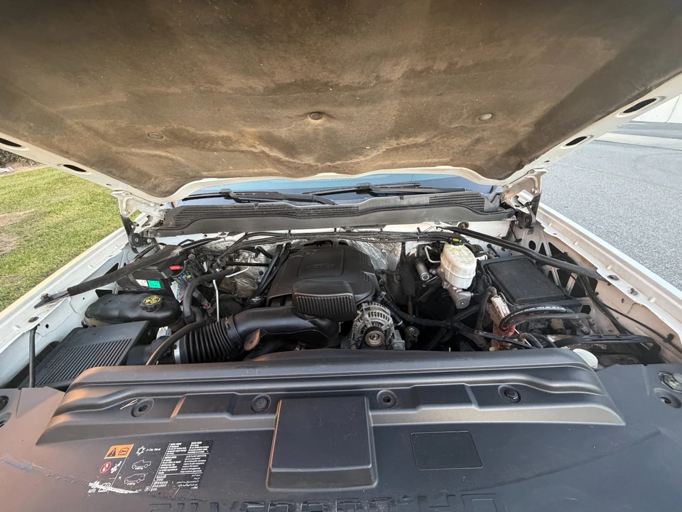 2015 Chevrolet Silverado Heavy Duty 3rd Gen - Image 16 of 18