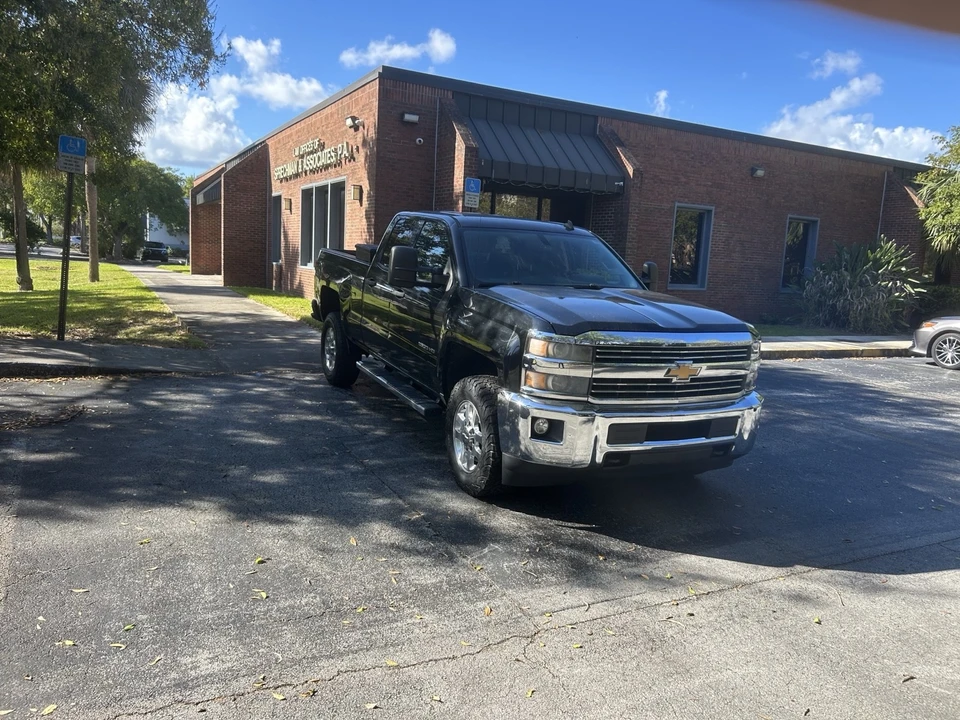 2015 Chevrolet Silverado Heavy Duty 3rd Gen - Image 3 of 21