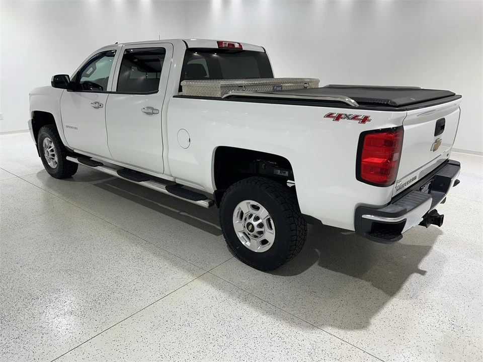 2015 Chevrolet Silverado Heavy Duty 3rd Gen - Image 3 of 12
