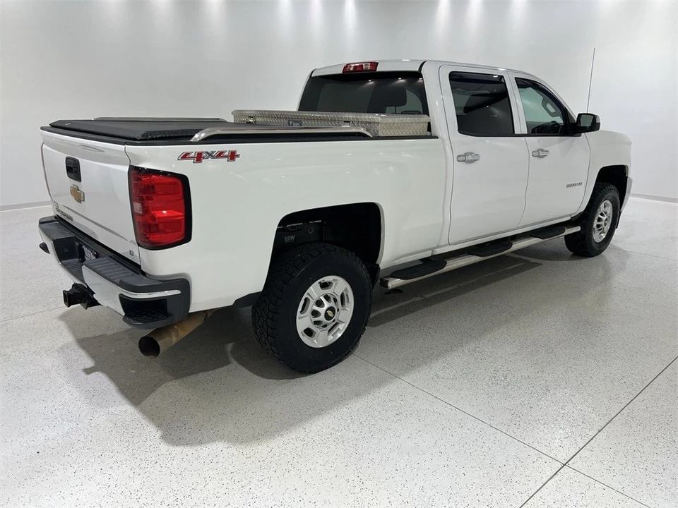 2015 Chevrolet Silverado Heavy Duty 3rd Gen - Image 5 of 12