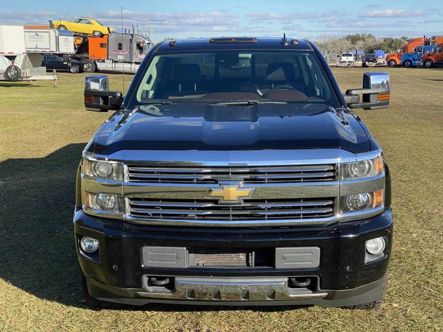 2015 Chevrolet Silverado Heavy Duty 3rd Gen - Image 3 of 16