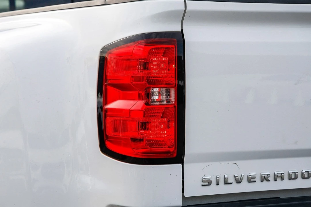 2015 Chevrolet Silverado Heavy Duty 3rd Gen - Image 8 of 12