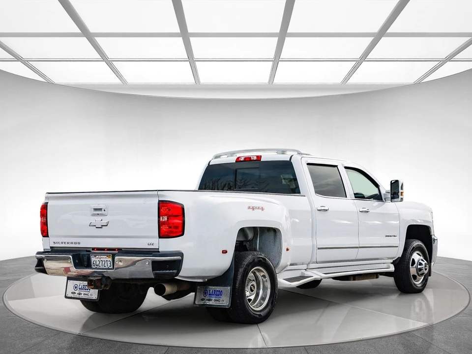2015 Chevrolet Silverado Heavy Duty 3rd Gen - Image 4 of 12