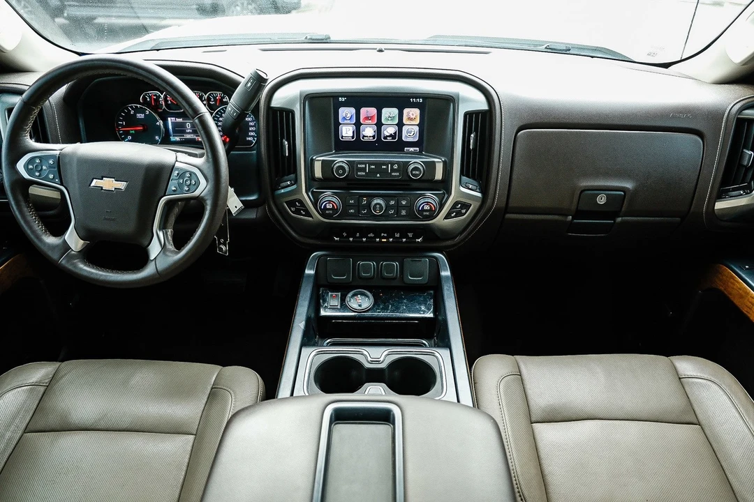2015 Chevrolet Silverado Heavy Duty 3rd Gen - Image 10 of 12