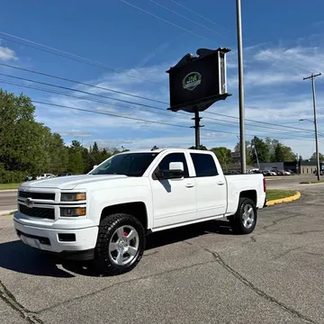 2015 Chevrolet Silverado (Classic) 1500 Crew Cab LT
