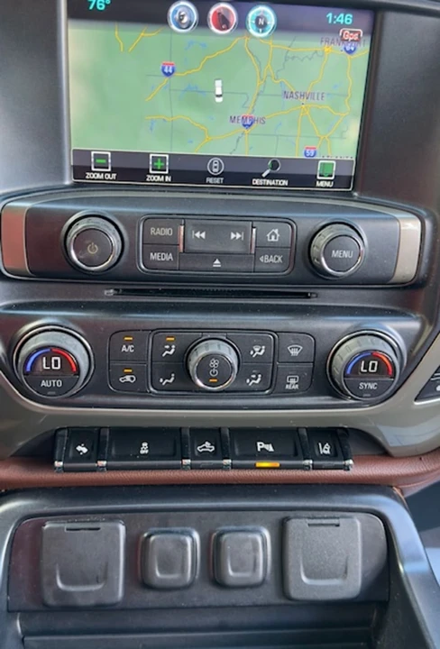 2015 Chevrolet Silverado Heavy Duty 3rd Gen - Image 11 of 17