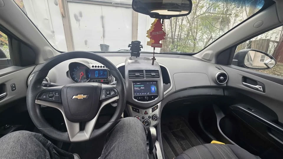 2015 Chevrolet Aveo/Sonic - Image 2 of 7
